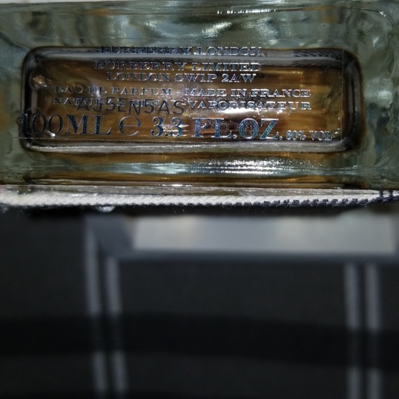 PARFUME - Picture 4 of 4